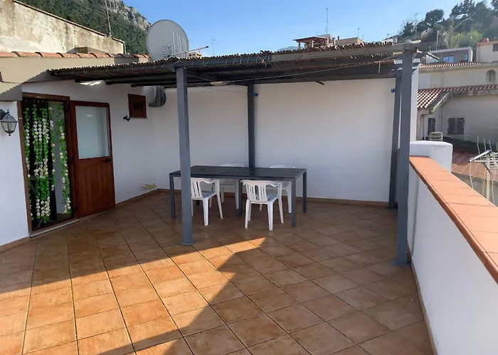 Апарт-отель Cav Mameli 3*