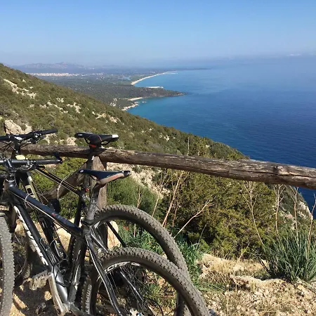 Apartahotel Cav Mameli