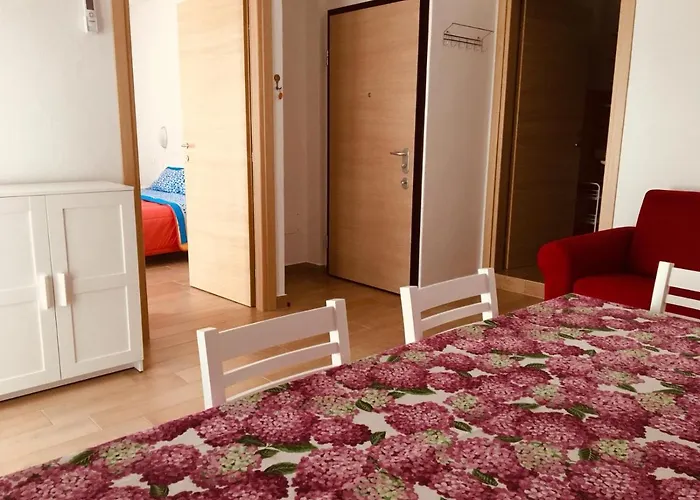 Cav Mameli Apartmanhotel 3*